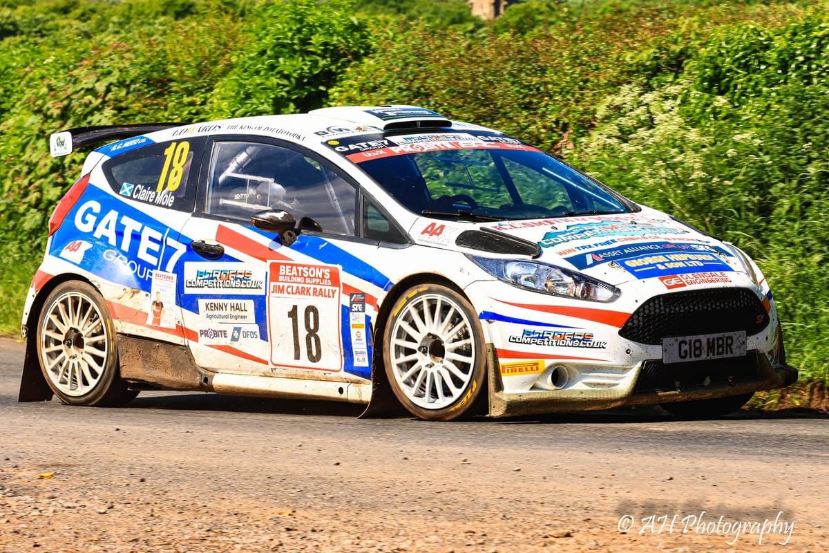 Gate 7 helps Michael Binnie to race ahead